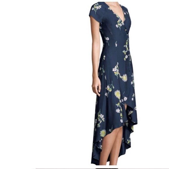 Free People XS Lost In You Navy Floral Asymmetrical Hem Capped Sleeve Mi… - Picture 1 of 5